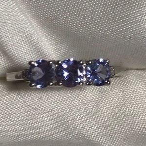 3 Stone Tanzanite Ring Sz 7
